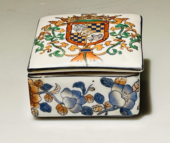 Caixa porcelana Chinesa - Image 1