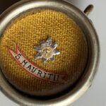 Relicário  S. Mauritii., São Maurício com selo de lacre marcado 1939