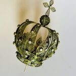 Grande Coroa de arte sacra em filigrana Portuguesa