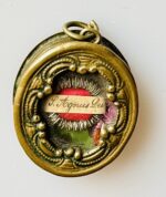 Relicário  Santo Agnus Dei  com tampa gravada com Maria - Image 4