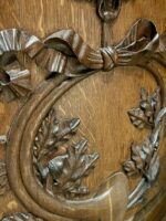 Móvel Renascentista em Carvalho Francês - Image 14