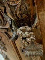 Móvel Renascentista em Carvalho Francês - Image 15